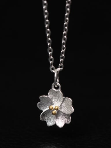 Blossom Flower Women Clavicle Necklace