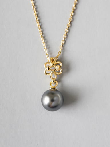 Sterling silver simple black imitation pearl flower necklace