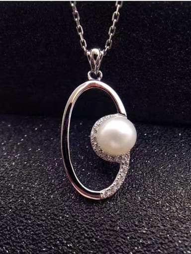 Simple Freshwater Pearl Hollow Oval Necklace