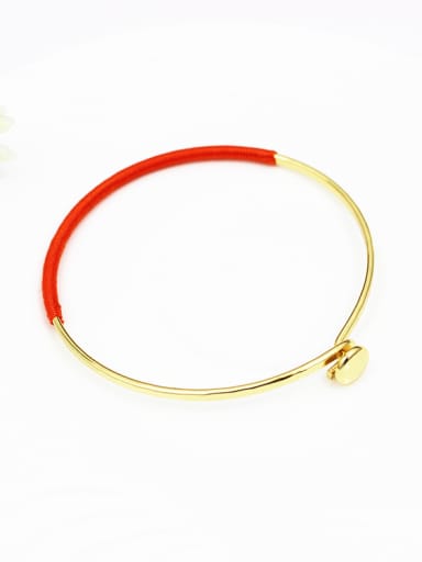 Women Round Shaped 16K Gold Plated Bangle