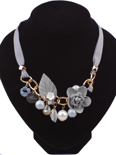 Exquisite Elegant Cloth Flower Resin Beads Alloy Necklace