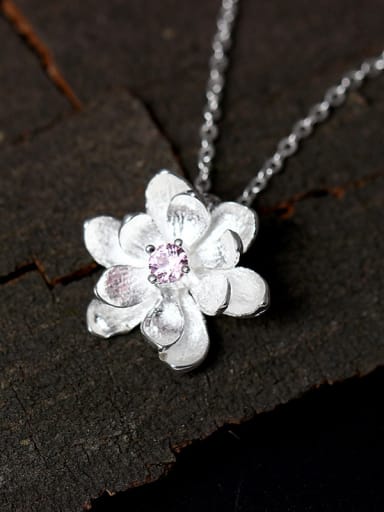 Small Flower Pendant Accessories Women Necklace