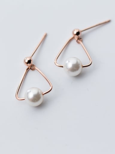 Temperament Rose Gold Triangle Shaped Shell Pearl Earrings