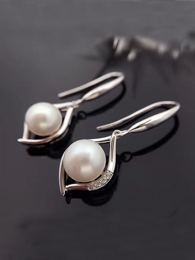 Fashion Freshwater Pearl Heart-shaped hook earring