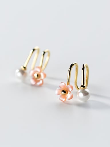 Fresh Gold Plated Artificial Pearl Flower Clip Earrings