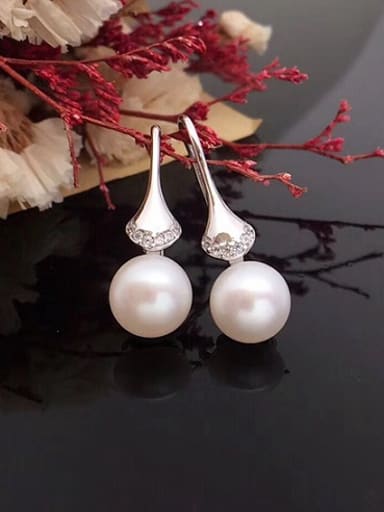 Fashion Freshwater Pearl Fan-shaped drop earring