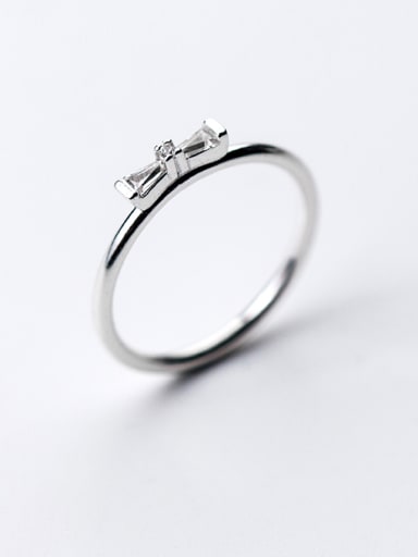 Elegant Bowknot Shaped Zircon S925 Silver Ring