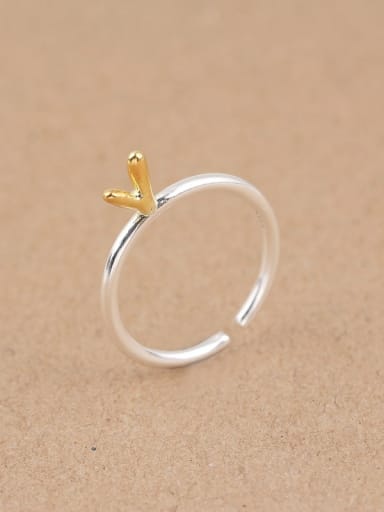 Simple V-shaped Silver Opening Midi Ring
