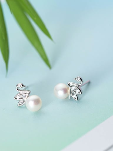Exquisite Swan Shaped Artificial Pearl Silver Stud Earrings