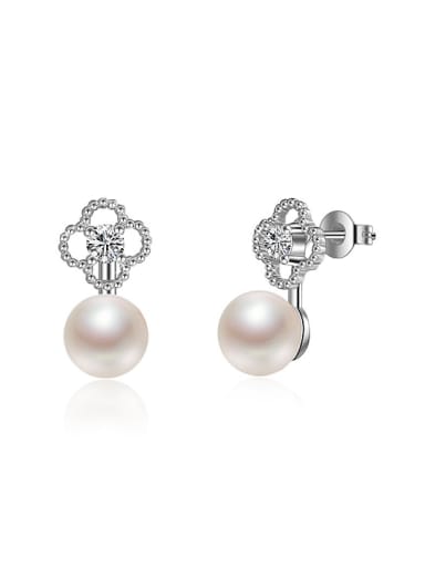 Fashion Little Flower Imitation Pearl Stud Earrings