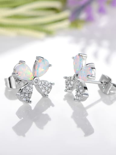 925 Sterling Silver With Platinum Plated Fashion Flower Stud Earrings