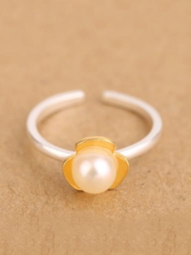 Freshwater Pearl Flower Opening Ring
