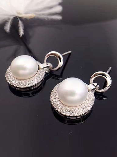 2018 Freshwater Pearl Zircon Round drop earring