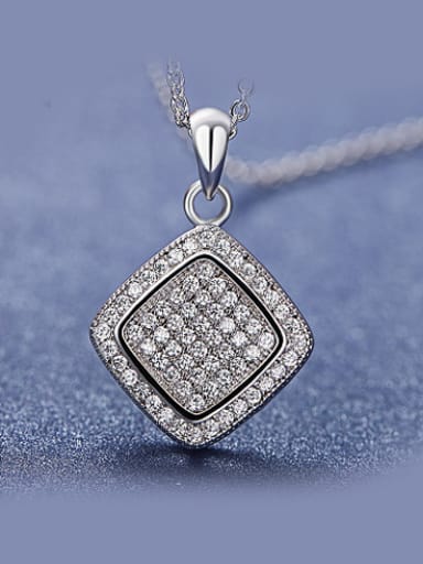 Square-shaped austrian Crystal Necklace