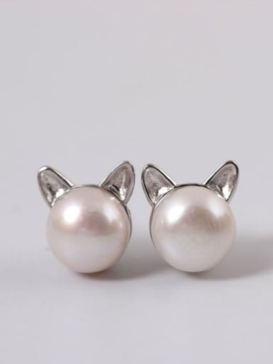 Freshwater Pearls Fashion Stud Earrings