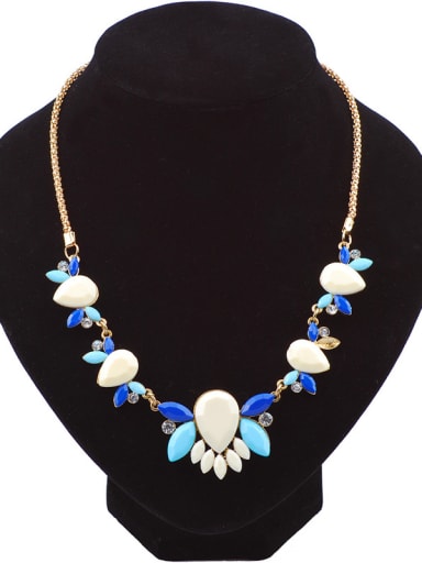 Fashion Exquisite Stones Alloy Gold Plated Necklace