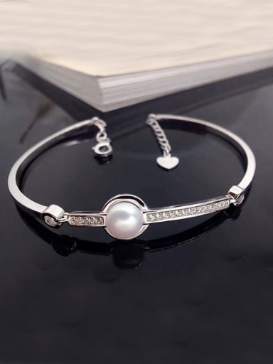 2018 Simple Freshwater Pearl Bracelet