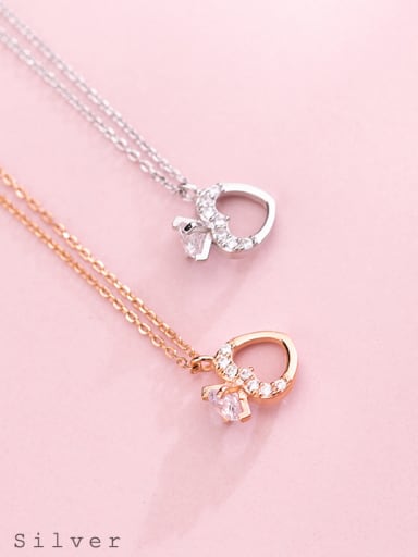 S925 Silver Necklace female fashion fashion Diamond Heart Necklace sweet temperament short chain D4317 female clavicle