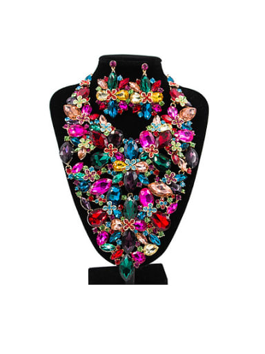 Exaggerated Flower Glass Rhinestones Two Pieces Jewelry Set