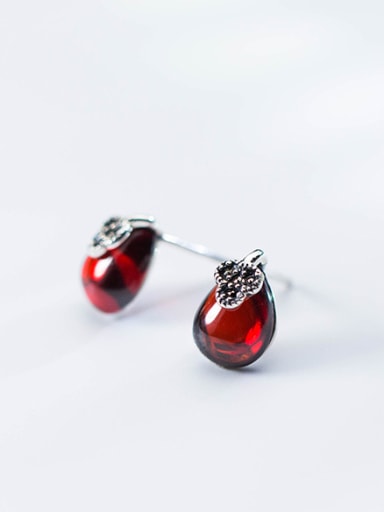 Vintage Water Drop Shaped Red Stone Stud Earrings