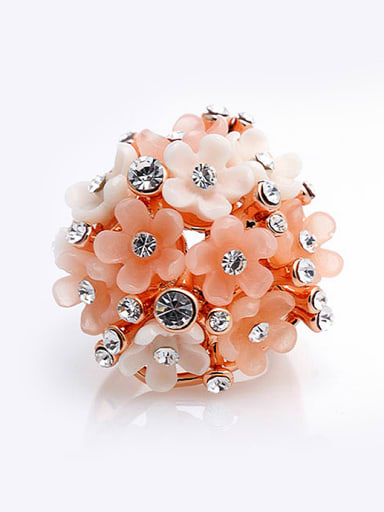 Fashion Cubic Rhinestones-studded Flowers Alloy Ring