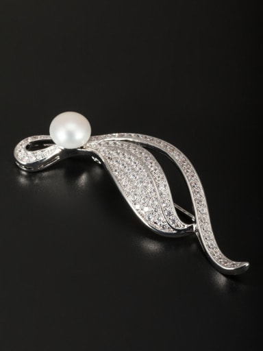 A Platinum Plated Copper Stylish Pearl Lapel Pins & Brooche Of
