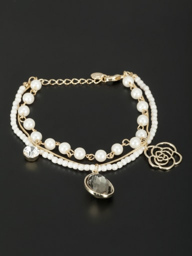 Personalized Gold Plated White Flower Beads Bracelet