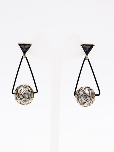 The new Gold Plated Pearl Drop drop Earring with Grey