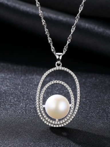 925 Sterling Silver Freshwater Pearl Fashion zircon oval pendant  Necklace