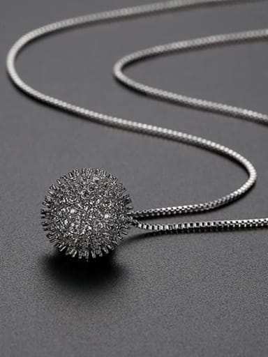 White electroplated platinum t10b24 Copper Cubic Zirconia Retro round flower pendant  Necklace