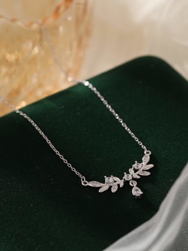 NS1065 platinum 925 Sterling Silver Cubic Zirconia Flower Dainty Necklace