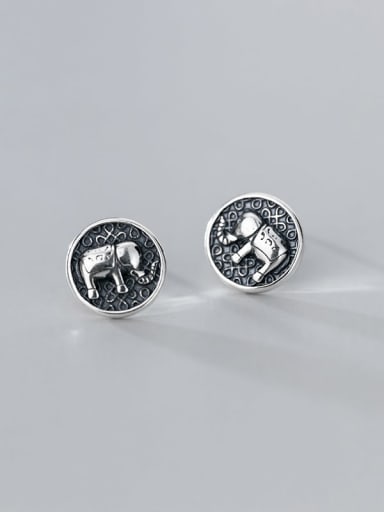 925 Sterling Silver Elephant Vintage Stud Earring
