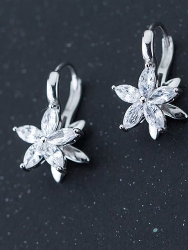 925 Sterling Silver Cubic Zirconia  Flower Dainty Stud Earring