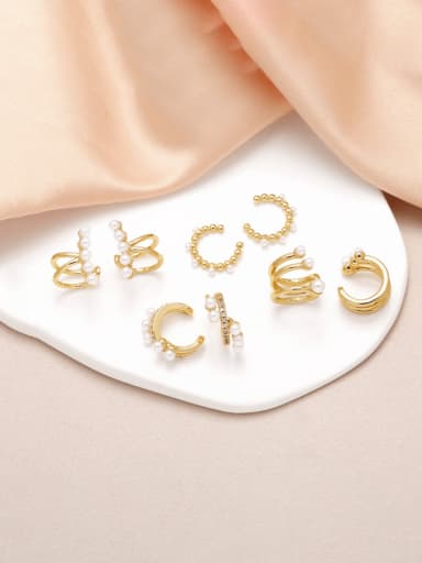 Brass Imitation Pearl Geometric Minimalist Clip Earring