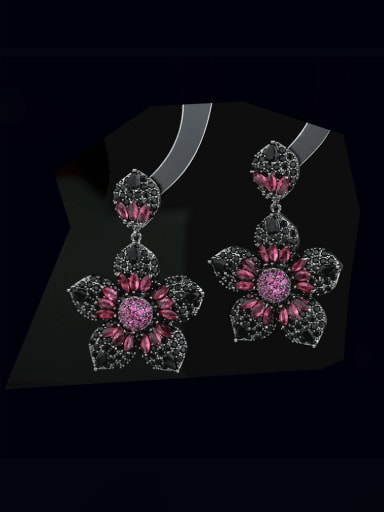 black Brass Cubic Zirconia Flower Luxury Cluster Earring