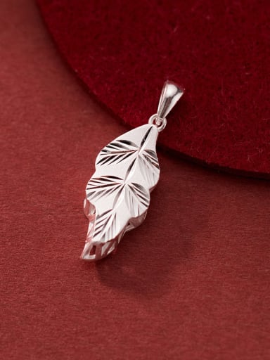 925 Sterling Silver Dainty Leaf  Pendant