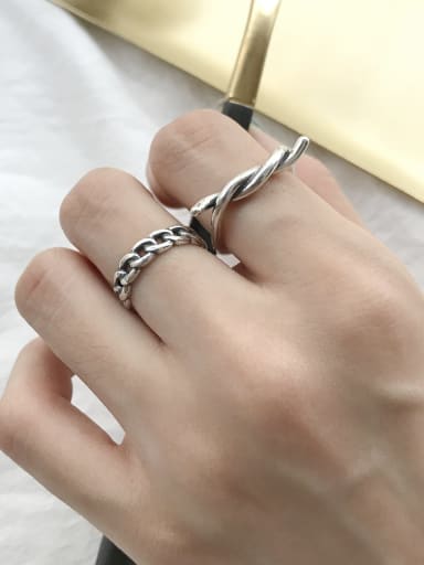 925 Sterling Silver Irregular Twist Trend Band Ring