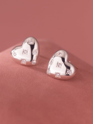 925 Sterling Silver Rhinestone Heart Minimalist Stud Earring