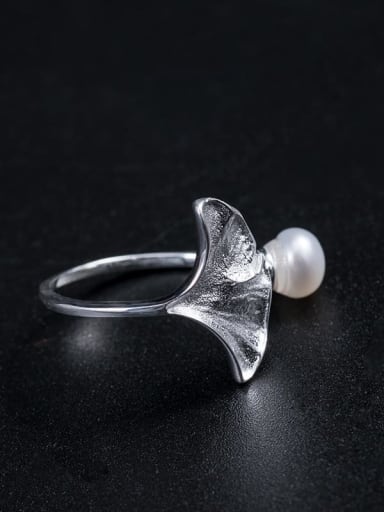 925 Sterling Silver Carnelian Ginkgo Leaf Pearl Ring