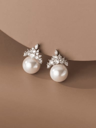 925 Sterling Silver Imitation Pearl Crown Minimalist Stud Earring
