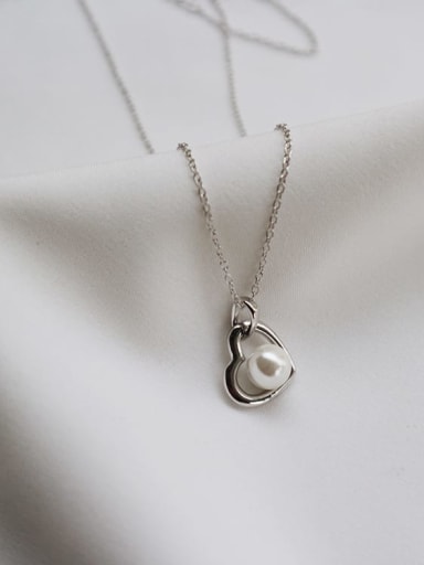 925 Sterling Silver Imitation Pearl Simple heart pendant  Necklace
