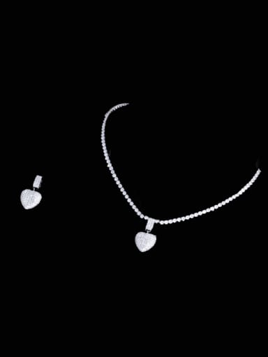 Platinum Brass Cubic ZirconiaLuxury Heart   Earring and Necklace Set