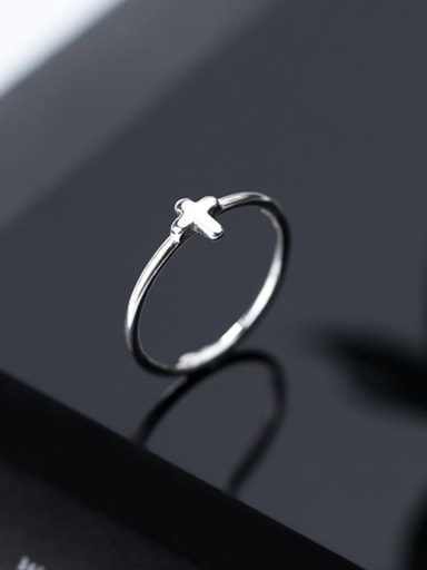 925 Sterling Silver Smooth Cross Minimalist Free size Ring