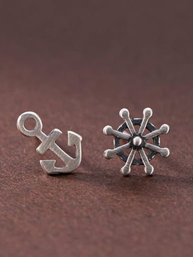 925 Sterling Silver Asymmetry Anchor Vintage Stud Earring