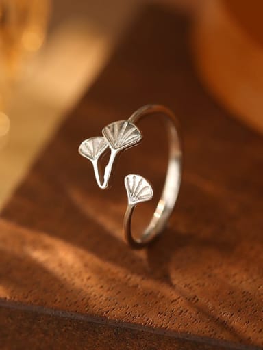 RS1140 [White Gold] 925 Sterling Silver Flower Minimalist Band Ring