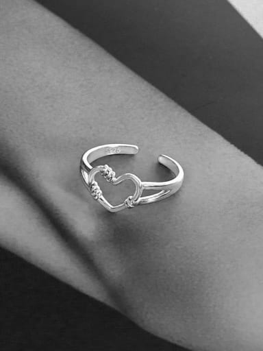 RS710 ? Platinum ? 925 Sterling Silver Heart Minimalist Band Ring