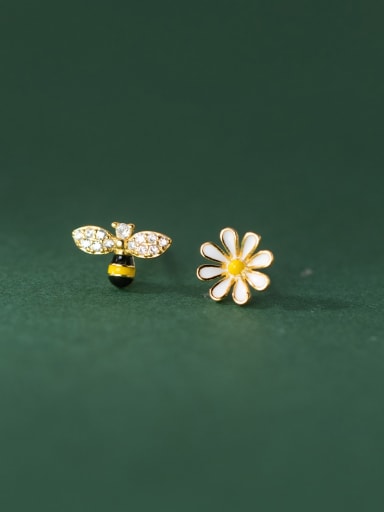 925 Sterling Silver Cubic Zirconia Bee Flower Cute  Asymmetrical Stud Earring