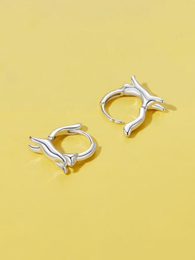 925 Sterling Silver Animal Minimalist Huggie Earring