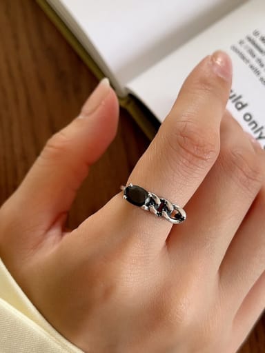 Black Agate Ring J98 2.3g 925 Sterling Silver Cubic Zirconia Geometric Vintage Stackable Ring