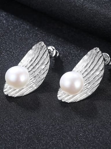 925 Sterling Silver Freshwater Pearl White Geometric Trend Stud Earring